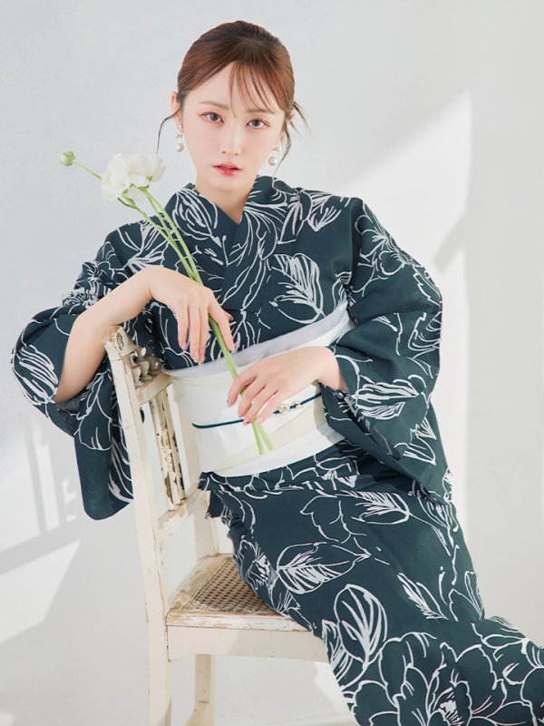 モデル：橋本甜歌　身長：163cm　着用サイズ：Fサイズ