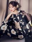 画像1: 【予約 / 5月下旬発送予定】ピオニーブラック花柄浴衣 OBI-siwa-202-ok-2-PBE / HIMO-900-yn-1-B / HEKO-800-sb-11-MOC / YA-1066-kj-IV / GETA-02-ok-4-MOC/ [yo/OF01] (1)